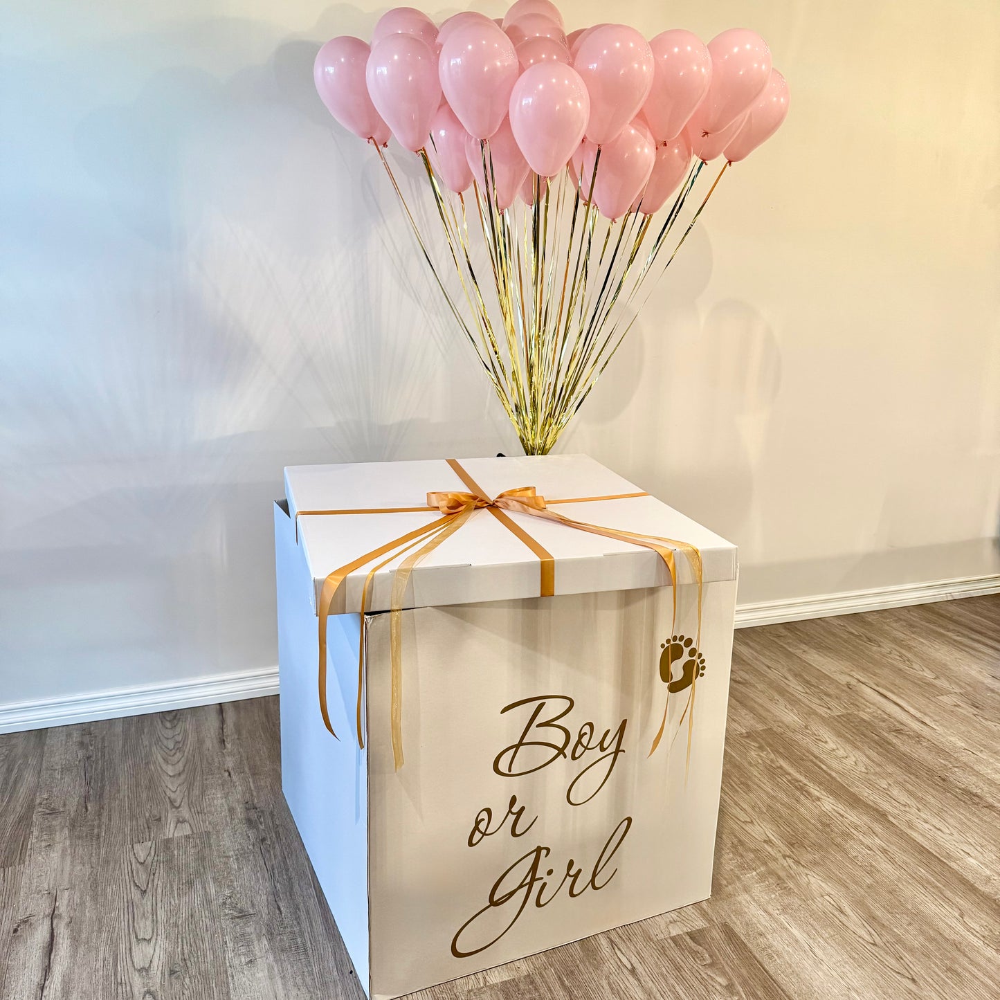 "Golden Cascade" Mini Balloon Gender Reveal Box | Indoor Helium Setup