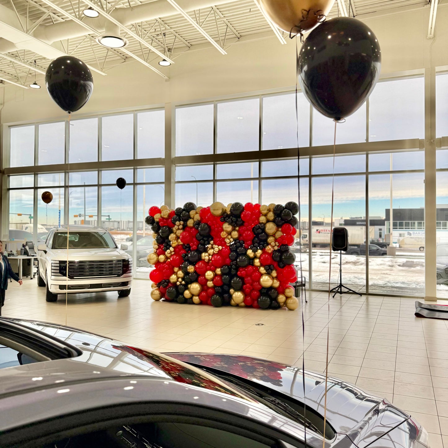 "Corporate Prestige" 8x10ft Organic Balloon Wall & Photo Backdrop
