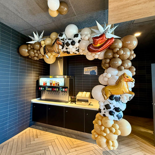 Calgary Stampede Suspended Garland | B2B Commercial Balloon Decor