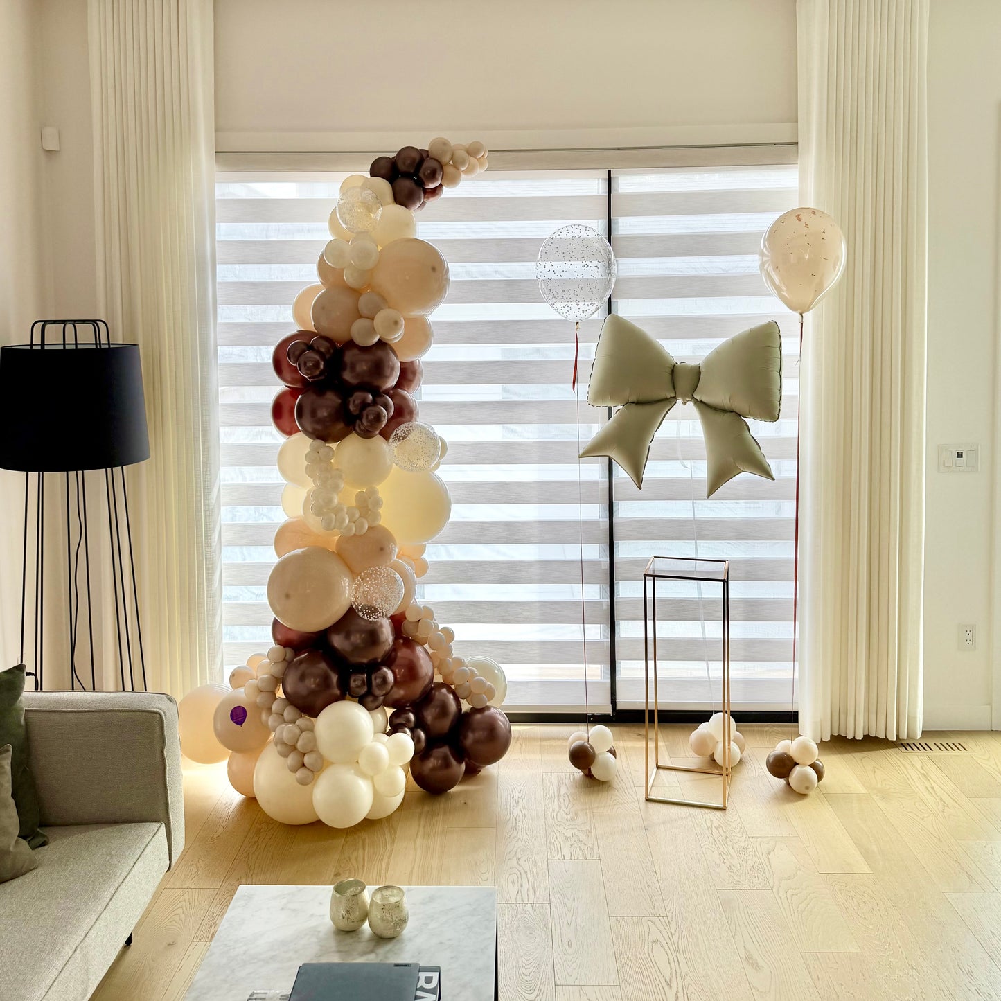 "Honey Truffle" Freestanding Balloon Garland & Floating Bow Set