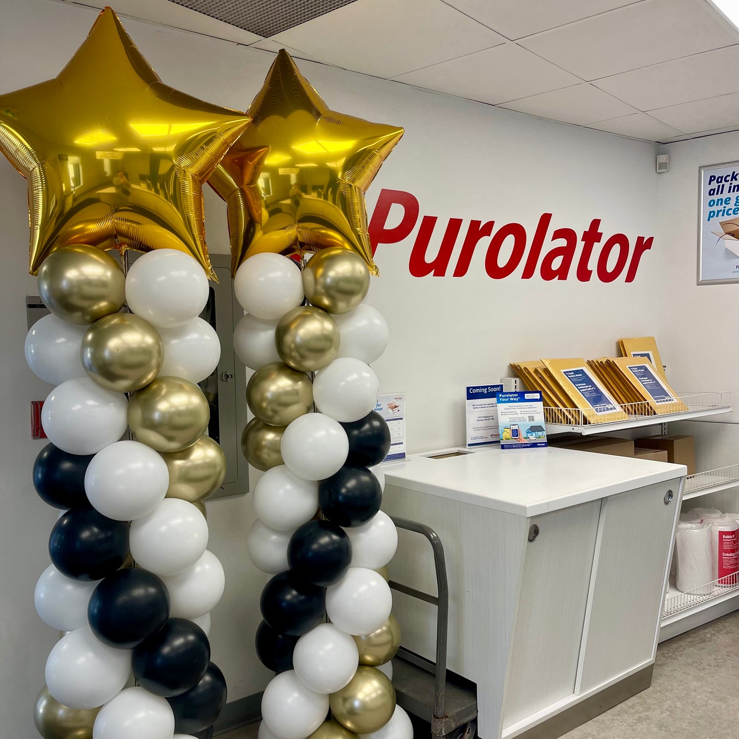 Star Topper Balloon Columns | Calgary Event Decor