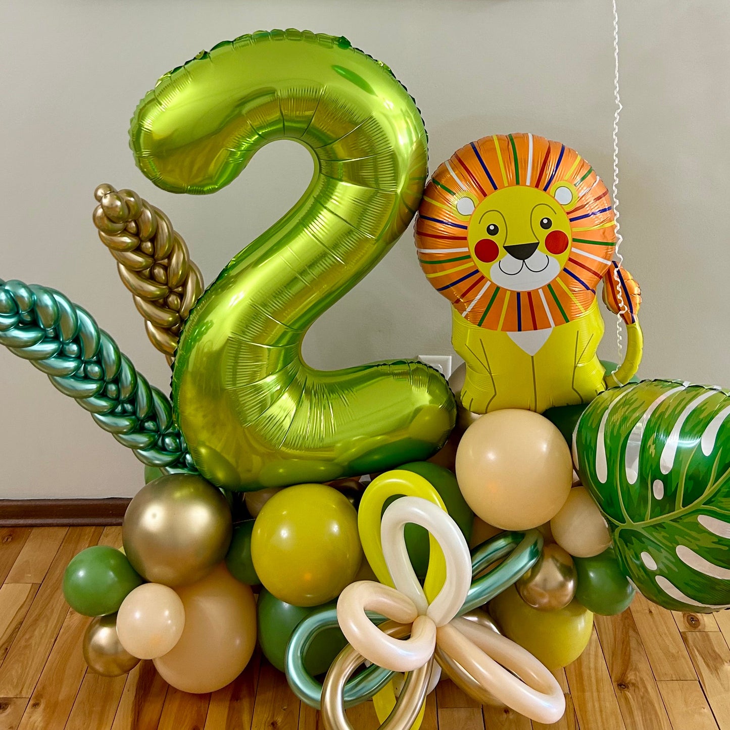 Safari Jungle Theme Balloon Marquee & Number Stack | Calgary Kids Birthday