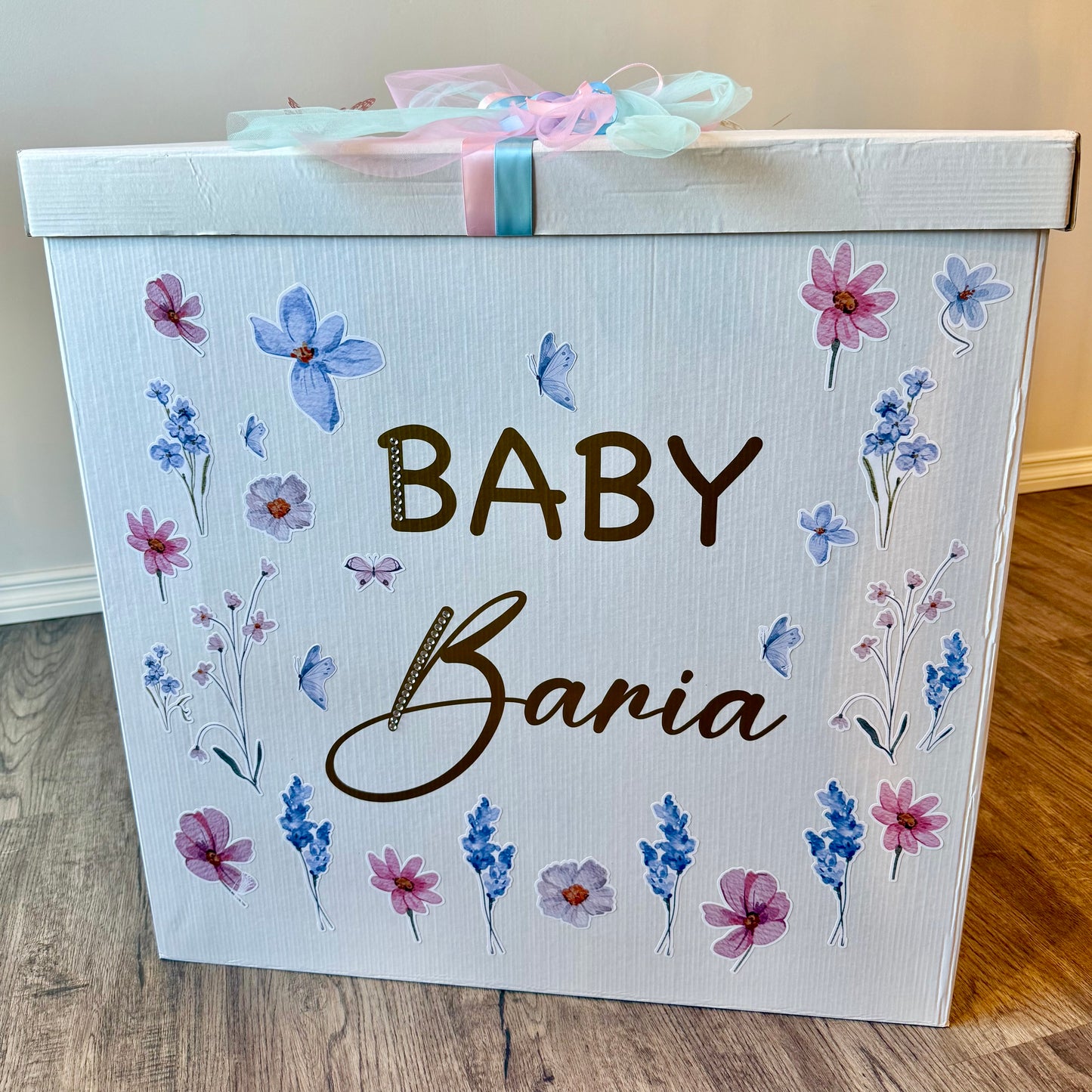 "Wildflower Elegance" Custom Gender Reveal Box | Mini Balloon Cloud Release