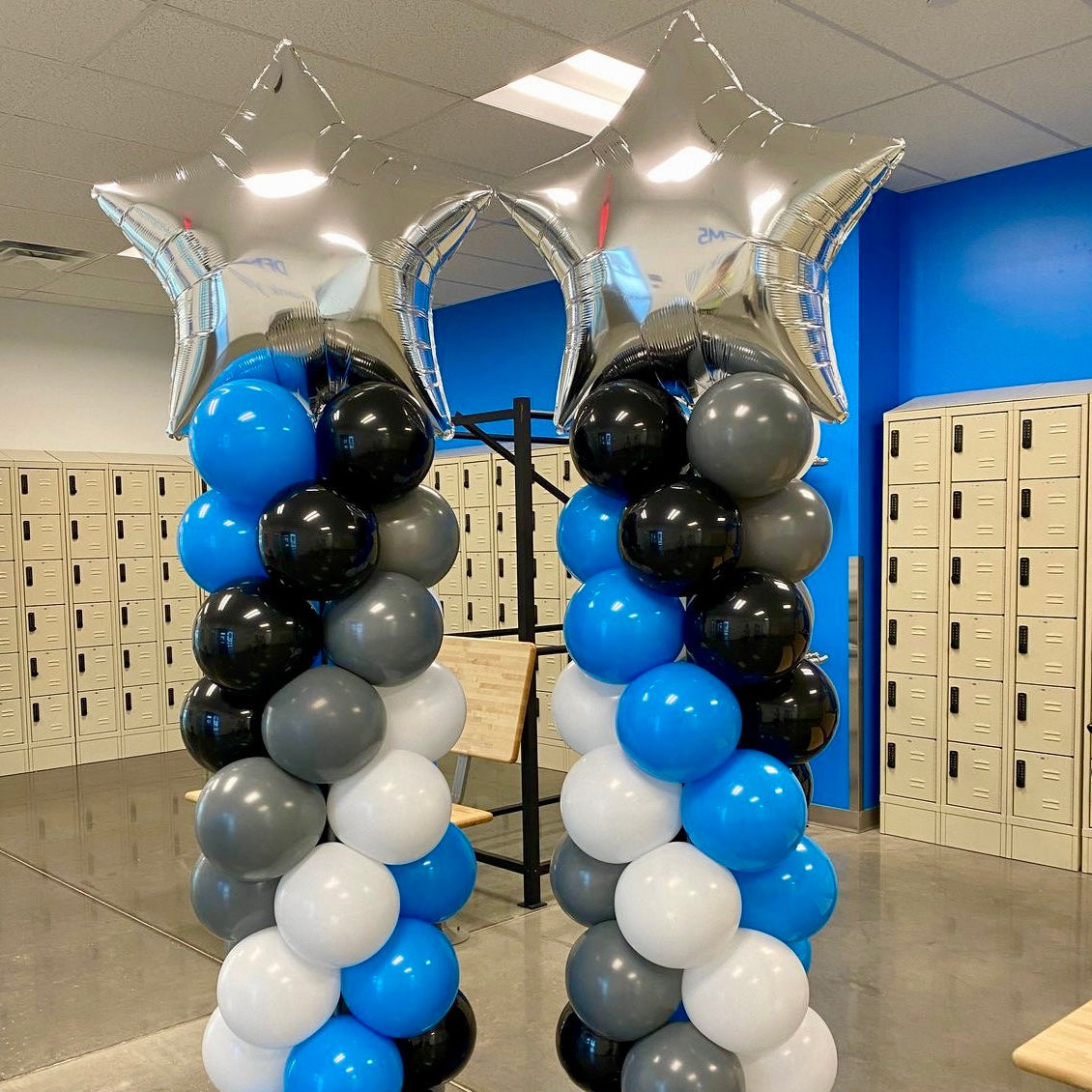 Star Topper Balloon Columns | Calgary Event Decor
